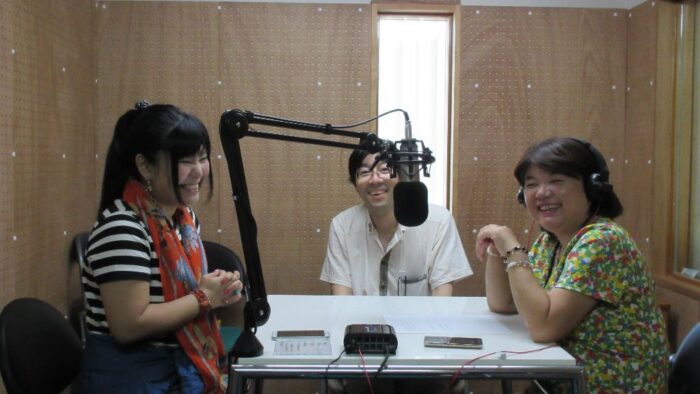 番組名『香水里雨のオシャレな金曜日』