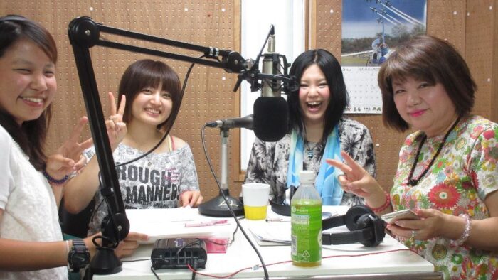 香水里雨の色は不思議や楽し！６月のテーマは「黄色」です！６月３日１７日水曜日２０時の放送をお楽しみに(*^_^*)