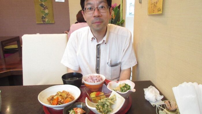 火曜日パーソナリティー久城先生も「りゅう菜」のランチが大好きです（*^_^*）