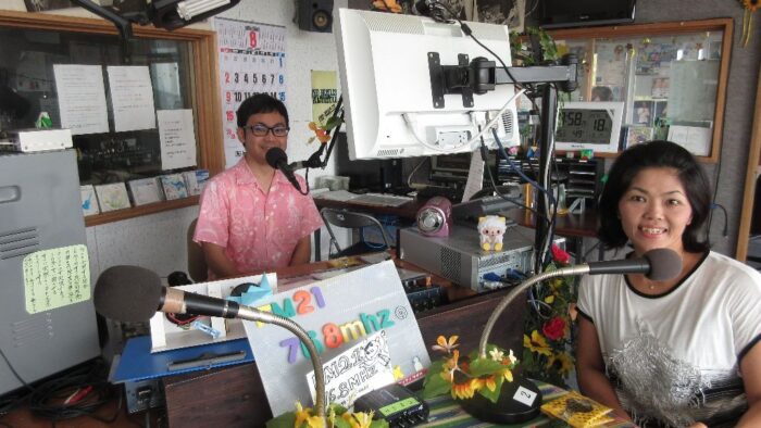 毎月第１・３・５火曜日９時～９時３０分オンエアー「saraっとたいむ」