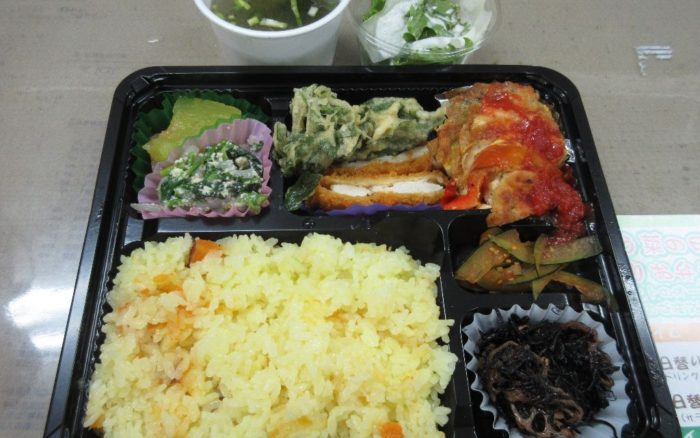 今週もお弁当の注文は・・・りゅう菜で(*^_^*)経塚サンエー近く！らんちもやってます(^。^)