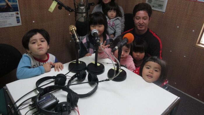 番組名「はいさい！当山っ子保育学童」第２・４火曜日９時～９時半オンエアーです(^^♪２月３日に２月９日放送分収録でした(*^_^*)