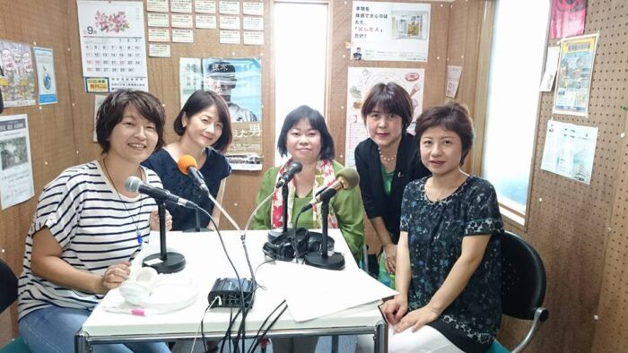 コマーシャルの収録でした(^o^)ぴんく・ぱんさぁは世界のウチナーンチュ大会でピンクリボン活動をします（＾ｖ＾）乳がんの早期発見そして正しい治療の大切さを皆さんに伝えます。