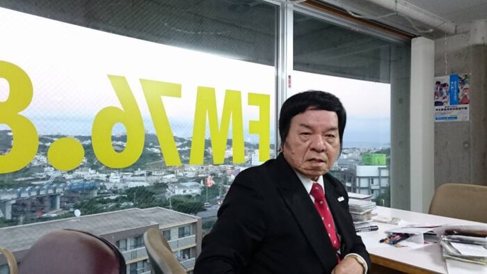 毎週金曜日１７時～１８時on-air「琉球の島風」パーソナリティー松竹光太郎さんです。