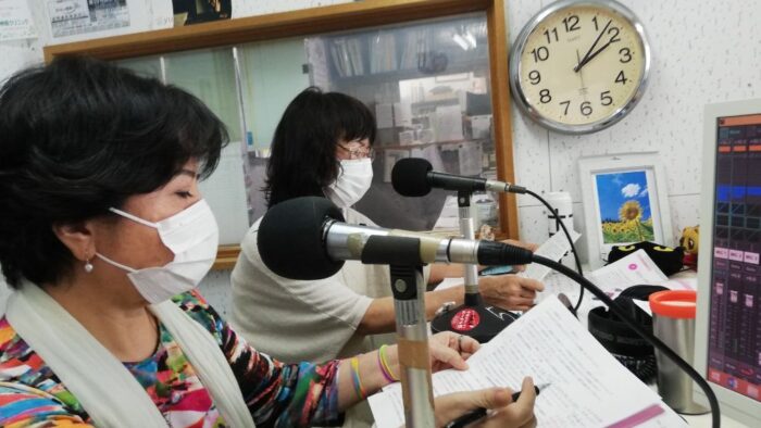 番組名「ぴんくりぼんタイム」毎週日曜日１２時～１３時on－air(^^♪８月１日＆８日放送分収録！テーマ：コロナ禍ではありますが密を避けて事前予約で毎月第２火曜日ぴんく・ぱんさぁリボンズハウスにてウィック相談を行ってます。