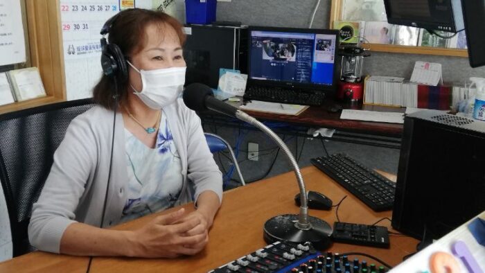 8月１７日放送分(^^♪番組名「てぃらカフェ」毎週火曜日１０時～１０時５０分on－air！パーソナリティーりつ子さんミキサーデビュー(^^♪