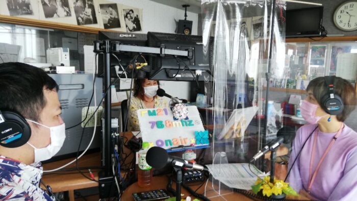 9月１４日放送・・・番組名「てぃらカフェ」ゲスト：学校法人大庭学園沖縄福祉保育専門学校広報開発室浦崎さんご出演＼(^o^)／