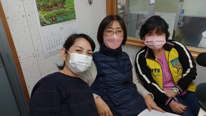 毎週日曜日１２時～１３時on－air！番組名「ぴんくりぼんタイム」・・・２月２０日・２７日放送分収録でした(*^^)v