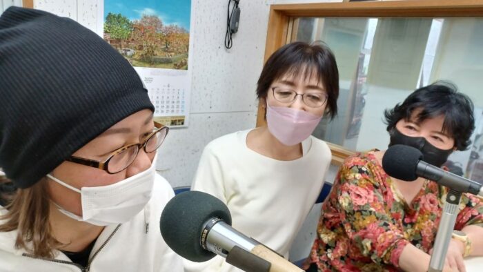 毎週日曜日１２時～１３時on－air番組名「ぴんくリボンタイム」３月２０日＆２７日放送分収録でした(*^^)v