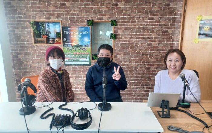 1月30日放送…😀「にこにこカフェ」レギュラー３人組でお届けしました(^o^)／~~
