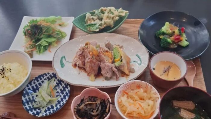 今週も美味しいLaunchはりゅう菜で🍲