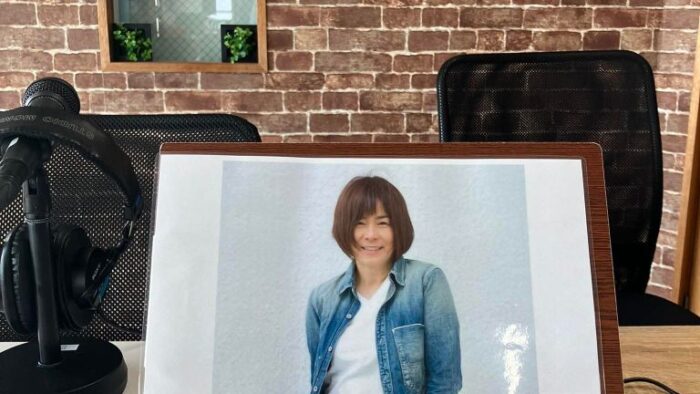 毎週９時半〜１０時オンエアー番組名…AOIのHappyスカイブルー