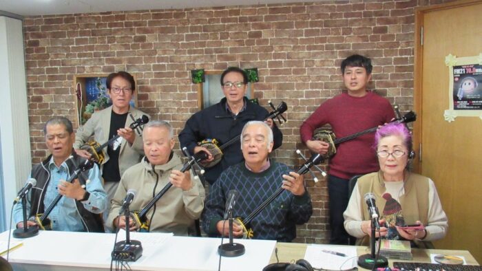 旧正特別編FM21・FMもとぶ「ふるさとのくがにうた」いつみグループ