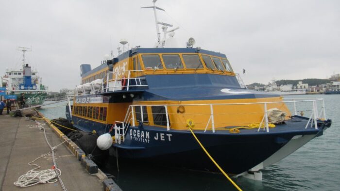 久米島オーシャンジェット「つむぎ」乗船体験